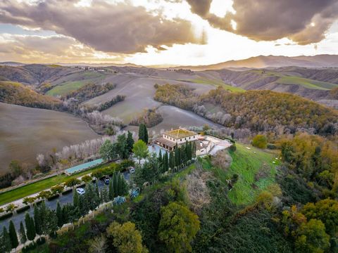 Beautiful Tuscan estate carefully renovated and immersed in a magnificent setting of 120 hectares of private land. This is an ancient stone farmhouse, equipped with all comforts and stands out with a welcoming and familiar style, located in the heart...