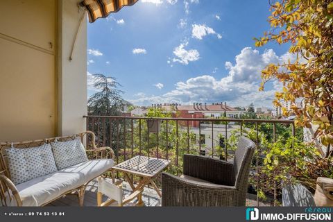 Mandate N°FRP160517 : Appartement P4 approximately 81 m2 including 4 room(s) - 3 bed-rooms - Balcony : 8 m2, Sight : Dégagée. Built in 1958 - Equipement annex : Cour *, Balcony, Loggia, Garage, parking, digicode, double vitrage, ascenseur, Cellar and...