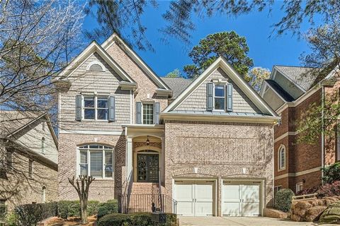 Exceptional well maintained brick executive style home with basement located in sought-after Briarcliff Commons. Easy access to I-85 & 285. Close proximity to schools, shops, restaurants & newly developed Emory Healthcare at Northlake Mall. Spacious ...