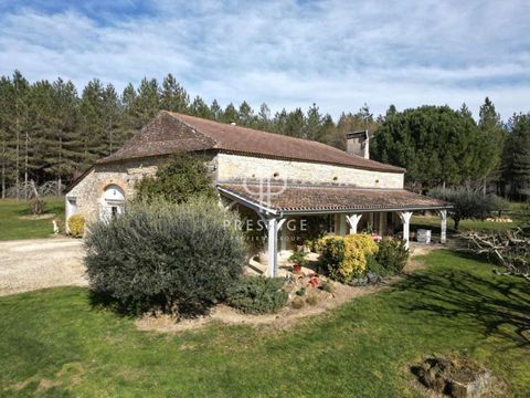 Surrounded by nearly 3.75 acres of glorious gardens and woodland, is this charming 3 bedroom stone house with separate guest house, ideally located in a peaceful area near all amenities in Duras. Situated in the Lot-et-Garonne, just over an hour from...