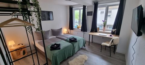 Your provider for modern, furnished and affordable living. You get 3x two-room apartments and 1x one-room apartment for a total of 16x people with 4x bathrooms. The apartments are all on one floor 1st floor directly in the city of Hanover, with a pri...
