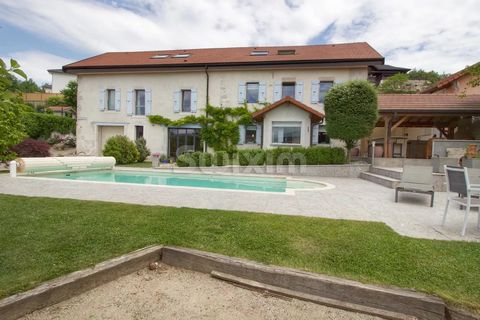 Ref LCMMHT1828 Just 5 minutes from motorway access, Ideally located 30 minutes from Annecy and Geneva, Swixim International presents this beautiful Duplex apartment offering great amenities and finishes. A very good compromise between a house and an ...
