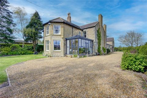 Built in the 1880s, Albion House is a magnificent period property situated within the highly desirable village of Warkworth and within walking distance of excellent local facilities. Enjoy watching the cricket on the village green and admire the wond...