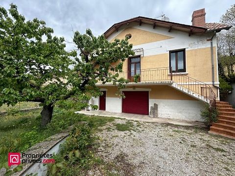 This detached house in Montbrun les Bains is located in the heart of the village, in the Regional Park of the Baronnies Provençales. With its 138m² spread over two levels and its 500m² plot, it offers a comfortable and pleasant space to live in. You ...