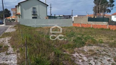 For sale plot of flat land with 323m2 of area for construction of individual housing in quiet area of the City with accesses highway A8. IMA - Sociedade de Mediação Imobiliária, Lda. Lic. AMI 2473, belonging to the IMA Group, since 1985, is a company...