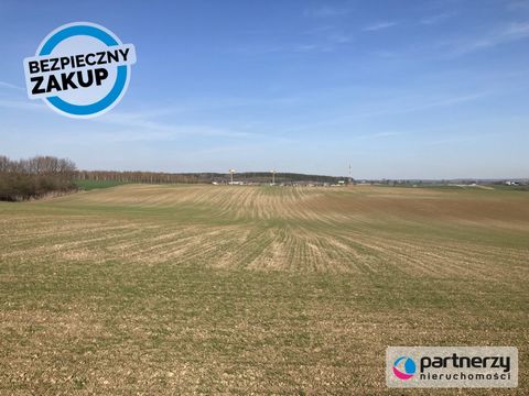 ONLY WITH US! The subject of the sale is a land property with an area of approx. 1071 m2 (plot No. 215/42), located 18 km from Gdańsk, between the A1 motorway and the national road No. 91. Flat, undeveloped area, land class: III and IV (more or less ...