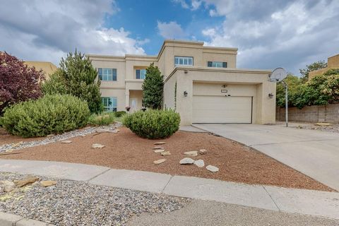 Absolutely fabulous custom home nestled in the foothills boasting abundant amenities. Gorgeous Kitchen open to great room features Cherry cabinetry and gleaming granite counters , huge island and upgraded appliances.. Abundant natural light with larg...
