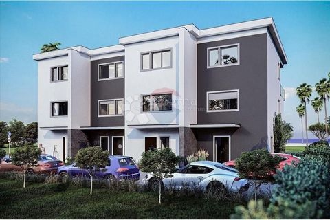 Location: Zadarska županija, Vrsi, Vrsi. Wir vermitteln den Verkauf von vier (4) Maisonette-Wohnungen in Vrsi, in der Nähe von Nin, Gespanschaft Zadar. Die Apartments befinden sich in einem neu erbauten Luxusgebäude, nicht weit vom Strand und dem Mee...