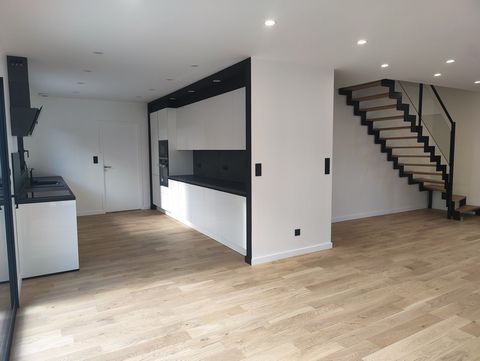 Dpt Ille et Vilaine (35), à vendre LANDUJAN maison