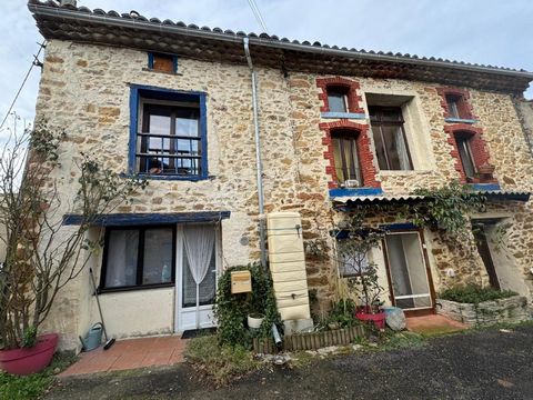 Maison en pierre ,beaucoup de charme !!