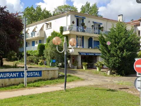 MURS H&#212;TEL RESTAURANT