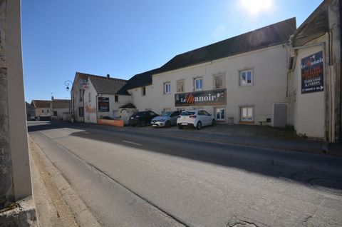 Proche de CHATEAU THIERRY, à vendre ensemble immobilier, ancien bar restaurant