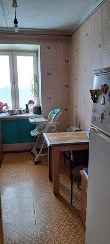 Арт. 101275025 Прямая продажа!!! Продается 2-х комнатная квартира, расположенная в отличном районе п. Деденево, ул. Комсомольская, д. 28. ﻿Квартира находится на 5-ом этаже 5-ти этажного панельного дома, 1981 года постройки. В квартире нужно делать ре...