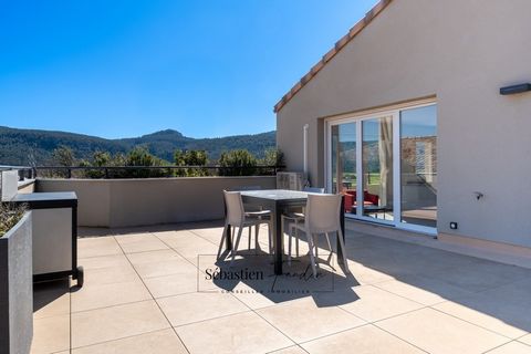 Appartement à vendre 4 pièces CUGES LES PINS (13) - Dernier étage - 80 m² de terrasses - Grand garage de 40 m² - PMR - Lumineux