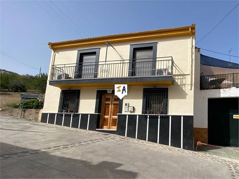 This quality 4 bedroom, 2 bathroom Townhouse with a large garage / workshop and outside space is situated on the edge of the popular and historical city of Priego de Cordoba in Andalucia, Spain. Located at the end of a quiet wide road with parking ri...