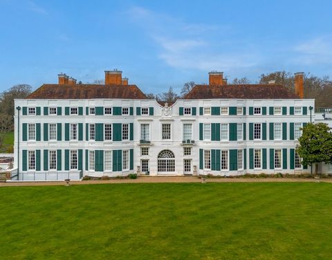 *** Open House Saturday 4th May 11am - 2pm*** This impeccably presented two-bedroom apartment presents a unique opportunity to purchase a piece of history. Nashdom Abbey was constructed in 1908 by Sir Edwin Lutyens as the Country Estate for the Princ...