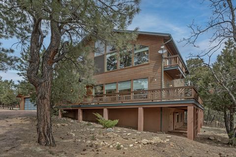 Beautiful 2 story cabin with walk out basement, on a corner lot in upscale HOA Starlight Pines. this is the space that you have been looking for. Plenty of room for kids, family & friends. Open floor plan, large eat in kitchen lots of kitchen cabinet...