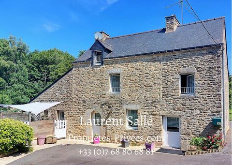 CADEN 56220: Blow of heart for these two character houses (dwelling house and gite) located in a hamlet of calm and tranquility assured, a few minutes from the village. The 1st house (Main) is made up of: Ground floor: entrance with cupboard, laundry...
