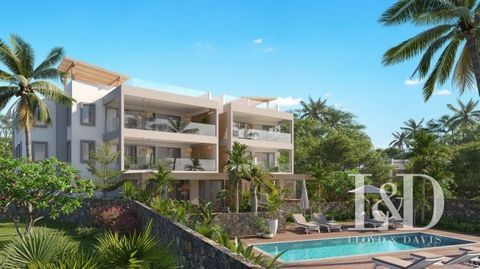 Located in a secure complex, just a few steps from the beach is this spacious T4 apartment, with a surface area of approximately 238 m². Its fully equipped and fitted kitchen opens onto a pleasant and spacious living space and terrace. On the night s...