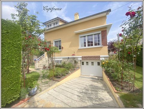 Dpt (93), à vendre maison P6 de 120 m² - Terrain de 294,00 m²