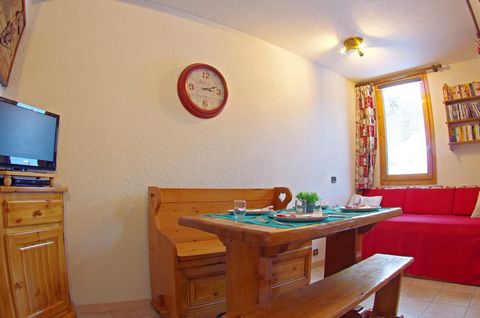 The residence Coté Soleil is located in Valmorel in Le Mottet district. It is idealy situated at the foot of the ski slopes and 200 m from the ski slopes. The first shops are only 200 m and resort center 500 m from the accommodations. Surface area : ...