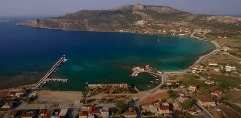 Seafront building in Plytra, Monemvasia for sale. The building is located on the coast of the sea, it is a landmark of Pliytra. Building 189 sq.m – 94.5 sq.m. the ground floor – previously used for commercial purposes and 94.5 sq.m the first floor, w...