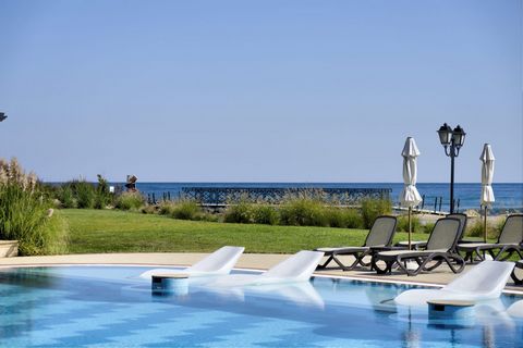 Sun-kissed days on the beach, sand between your toes, romantic moments, or the laughter of your kids – enjoy it all together in our luxury Seaview apartment. Located on the coastline of one of the most beautiful gulfs on the Black sea. The complex of...