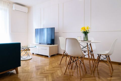 This newly renovated apartment offers a comfortable and modern living space with convenient amenities. Let's take a closer look: Location: The apartment is ideally situated near Park Stara Tresnjevka in Zagreb, providing you with a serene and green e...