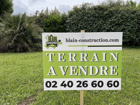 Votre terrain constructible à La Bernerie-en-Retz : L’agence Groupe BLAIN CONSTRUCTION de La Chapelle-sur-Erdre vous propose ce terrain constructible de 385 m2 situé à La Bernerie-en-Retz en Loire-Atlantique (44). Cette parcelle, qui se trouve près d...