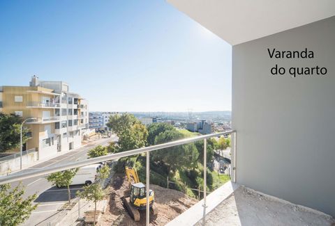 New flats of typology T2 and T3 in the Urbanization Moinho do Guizo And this development is born in a quiet area of the municipality of Amadora, where you can still find various types of trade, services and even a playground in front of the developme...