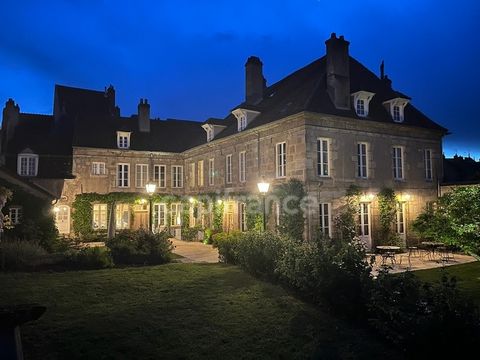 Dpt Saône et Loire (71), à vendre AUTUN Hôtel Particulier du XVIIIè siècle