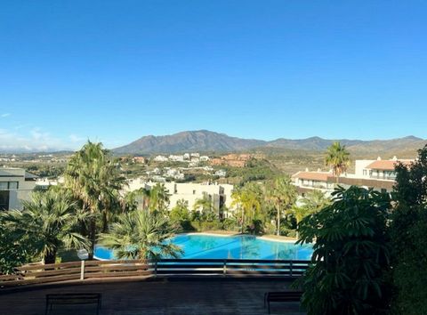 Exquisite middle floor apartment with 2 underground parking spaces and storage, boasting awesome views. The apartment is located within the prestigious Los Flamingos community in Benahavís 5 min. away from Villa Padierna. This prime location offers a...