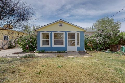 Welcome to this fantastic home. This property has an eclectic mix of original and modern features. The home stays true to the original design while providing updated amenities. You will fall in love with the beautiful kitchen that boasts butcher bloc...