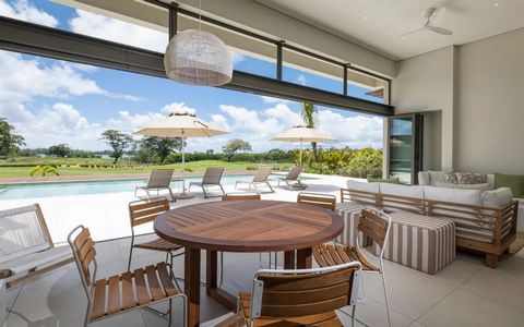 Lose yourself in this peaceful environment where the shades of blue of the sky blend into the striking green of nature! This magnificent brand new contemporary villa is a little piece of paradise. Offering panoramic views of the golf course and the s...