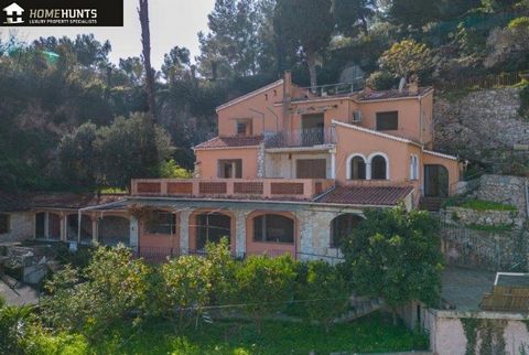Eze sea side/ Saint Laurent d'Eze: perched Provencal villa to renovate with uninterrupted views out over the glistening Mediterranean sea, close to Monaco. With a total living space of 295 m2 set on three levels, this east facing property offers plen...
