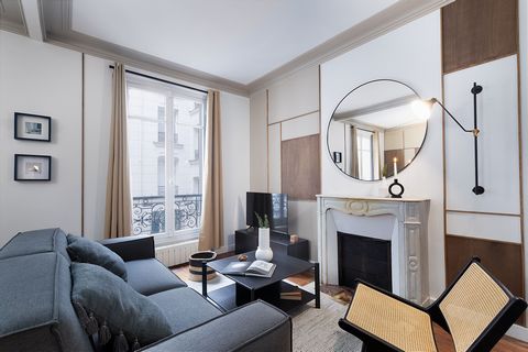 Splendid renovated and furnished apartment in Rue du Perche, in the Archives district. It is located on the 2nd floor and is close to the Rambuteau and Saint-Sébastien - Froissart stations. Nearby attractions include Le Perrotin, Musée National Picas...