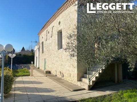 A28170SEF47 - Welcome to Puymirol, a picturesque village steeped in history and charm, where tranquility and conviviality reign. At the heart of this enchanting village lies a magnificent 128 m² stone house, recently renovated with care. It offers a ...