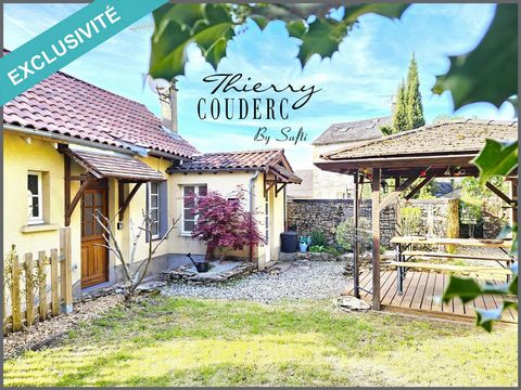 Extremely well located between Souillac and Sarlat la Canéda, this pretty town house will allow you to discover the Périgord Noir, as well as the biggest tourist sites in the Sarladaise region and its castles. Located just 5 minutes from the Dordogne...