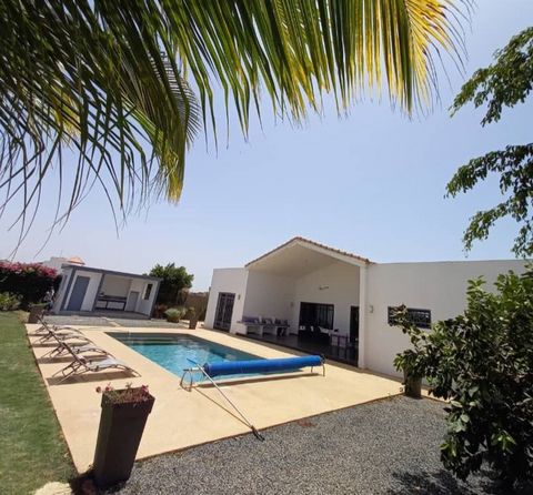 Located 500m from the Auchan Saly Center shopping center and 700m from the sea, in a residential area, this furnished villa is well equipped and nicely decorated and includes all modern comforts. It is composed of 1 large living room with lounge and ...