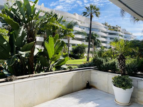 Located in Puerto Banús. A fantastic apartment within a luxurious urbanisation, just steps away from the beach and Puerto Banus. This delightful residence boasts 3 bedrooms and 3 bathrooms, 2 en-suite. As you step into the apartment, you are greeted ...
