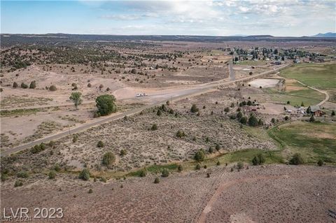 Located off of Old Hwy 89, heading North, in Hatch, UT, conveniently between the Bryce Canyon & Zion National Park corridor, 1.07 acres to build your get-a-way home or a nightly rental. No HOA or CCRs in Bristlecone Pine (just Garfield County ordinan...