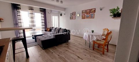 Okrug Gornji, ground floor of a residential building, one-bedroom apartment with a net area of 49 m2, terrace, and garage space. Let your new home become an oasis of comfort and tranquility in the heart of Okrug Gornji! This beautiful ground floor ap...