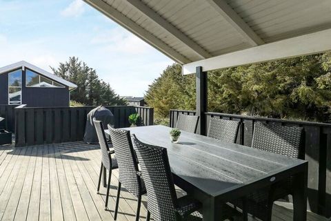 Holiday home renovated in 2021 with swimming pool and 6-person whirlpool and sauna located on a beautiful natural plot at Grønhøj. The cottage was built in 1989 and contains a living room in open connection with the kitchen, 3 bedrooms, loft, possibi...