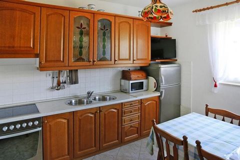 In a quiet area and just 80 meters from the beach. Each apartment has a separate entrance and a beautiful, large balcony. You can easily reach the center of Biograd on foot, as it is only 800 meters away. There are a total of four beaches near Biogra...