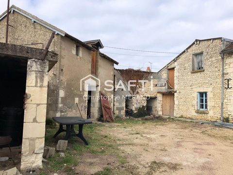 Ancien corps de ferme poche de ANTOGNY LE TILLAC