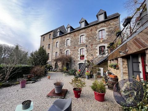 Добро пожаловать в эту великолепную мельницу, историческую резиденцию, расположенную в самом сердце сельской местности Бретона. Эта исключительная недвижимость площадью 616 м² и земельным участком площадью 3060 м² предлагает вам идиллическую и роскош...