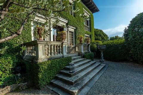 Prestigious historic villa for sale, built around 1900, surrounded by a beautiful centuries-old park planted with camellias, azaleas and tall trees. The whole property is characterized by great elegance and privacy. The exclusive property called Vill...