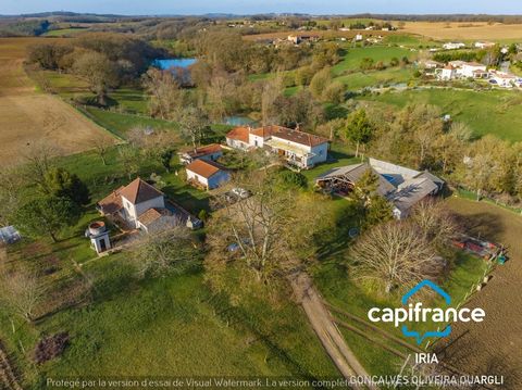 Dpt Lot et Garonne (47), à vendre CASTELLA propriété en pierre pleine de charme