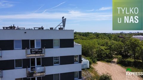 Na sprzedaż przestronne  mieszkanie z balkonem na poznańskich Podolanach! Zapraszamy do zakupu uroczego i funkcjonalnego mieszkania o powierzchni 34,73 m2 z balkonem oraz miejscem postojowym, zlokalizowanego na ostatnim 4 piętrze nowoczesnego budynku...