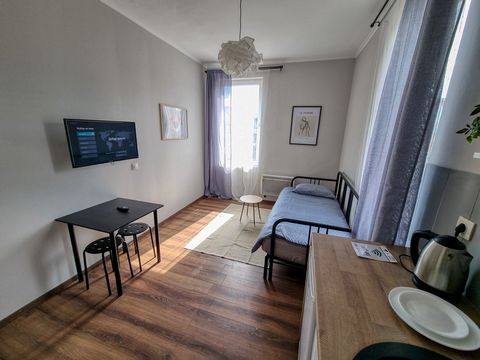Welcome to Our Cozy Studio Room, Perfect for Short-Term Stays In The Heart of the City! This modern and stylishly decorated studio is located in a prime location, just a few minutes' walk from the city's best restaurants, bars, and shops. WHETHER YOU...